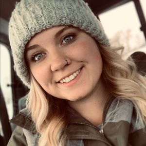 Meet your Posher, Erika